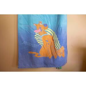 1998 Scooby Doo beach or pool towel